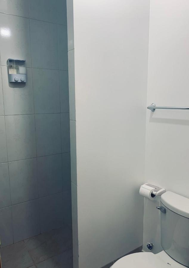 אנטופגסטה Hostal Iria מראה חיצוני תמונה
