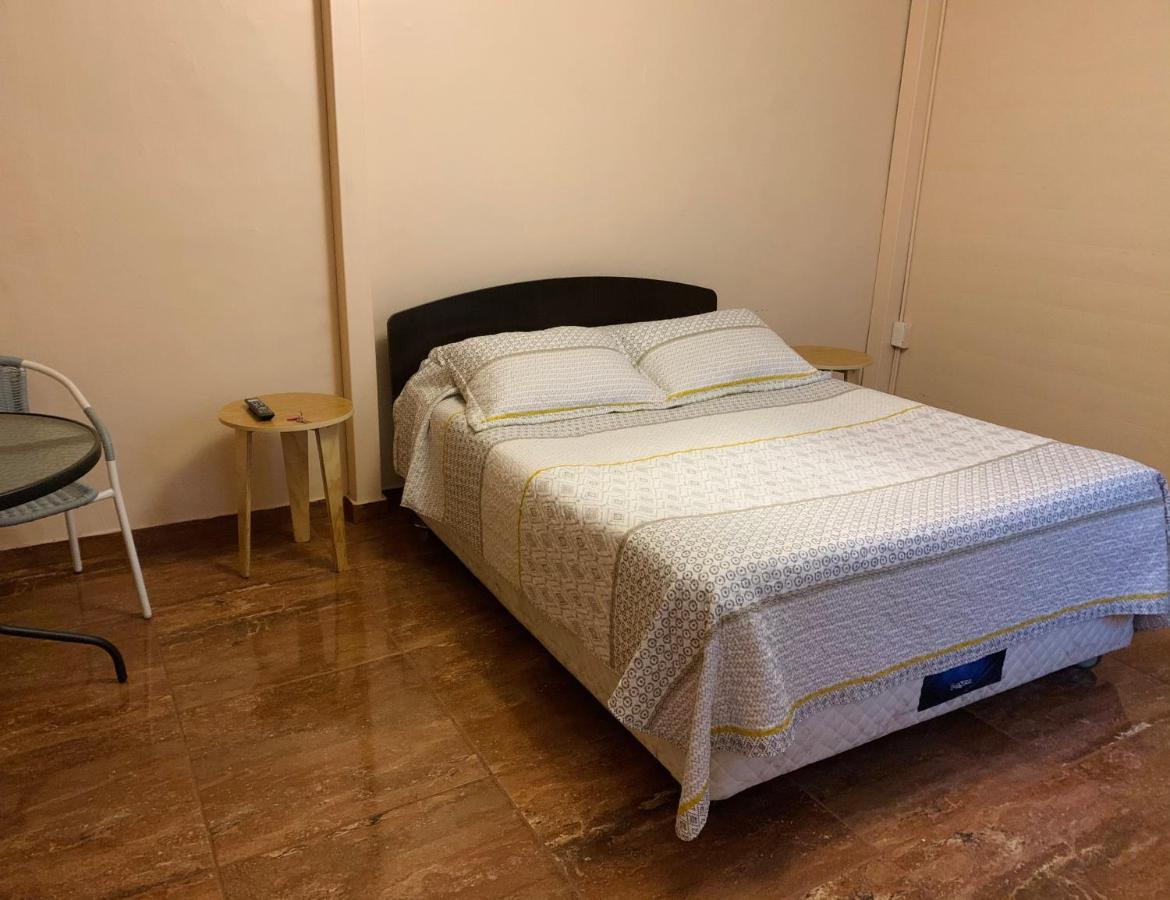 אנטופגסטה Hostal Iria מראה חיצוני תמונה
