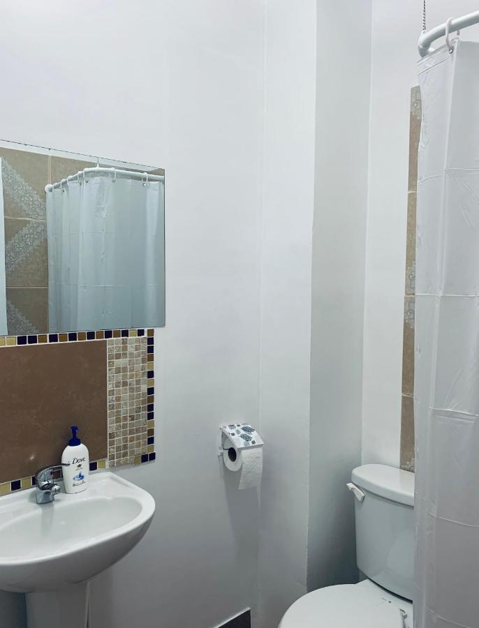 אנטופגסטה Hostal Iria מראה חיצוני תמונה