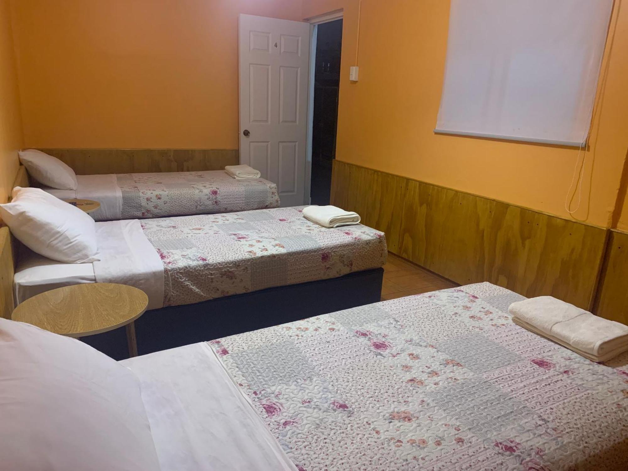 אנטופגסטה Hostal Iria מראה חיצוני תמונה