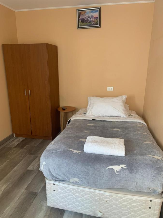אנטופגסטה Hostal Iria מראה חיצוני תמונה